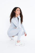 Load image into Gallery viewer, Shaping activewear
