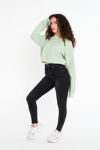 Load image into Gallery viewer, Crop knitwear
