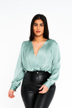 Load image into Gallery viewer, Jailey longsleeve body
