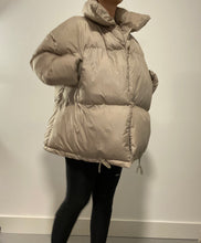 Load image into Gallery viewer, Sady puffer
