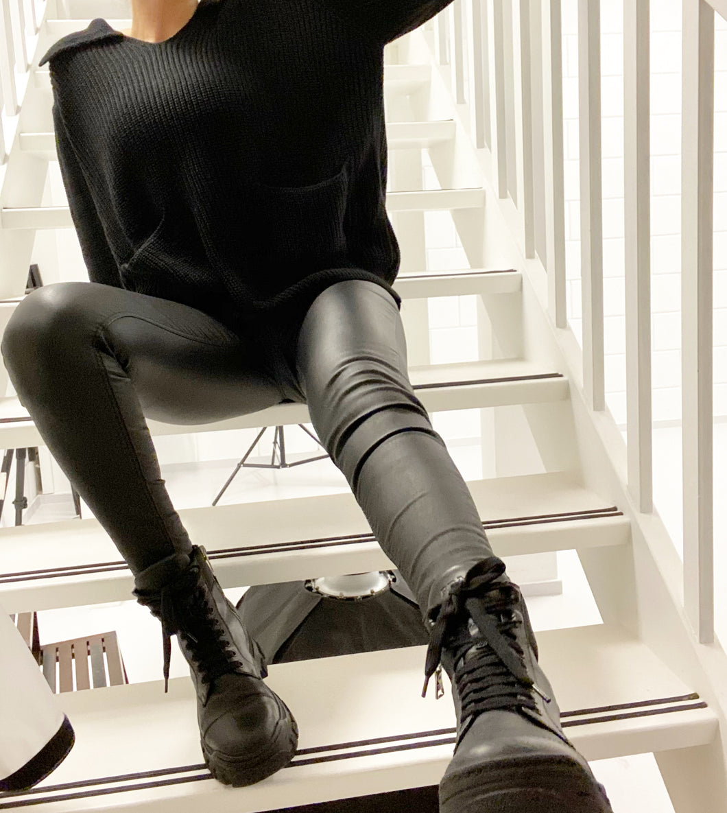 Elvy knitwear black